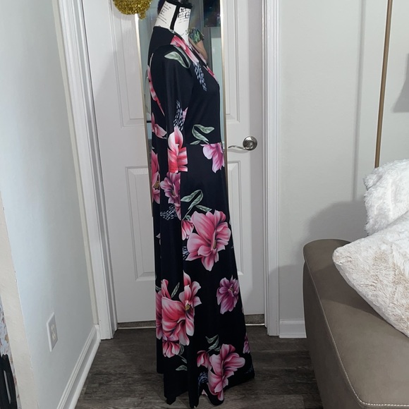 Floral dress - Picture 5 of 7